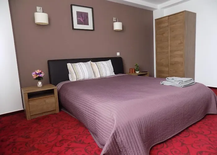 Colosseum Homestay szállás *